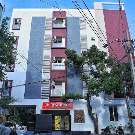 Jn Residency Perungudi Bed and Breakfast Madras Buitenkant foto