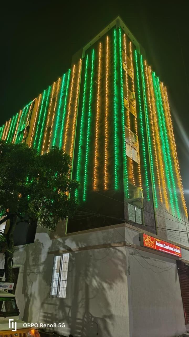 Jn Residency Perungudi Bed and Breakfast Madras Buitenkant foto