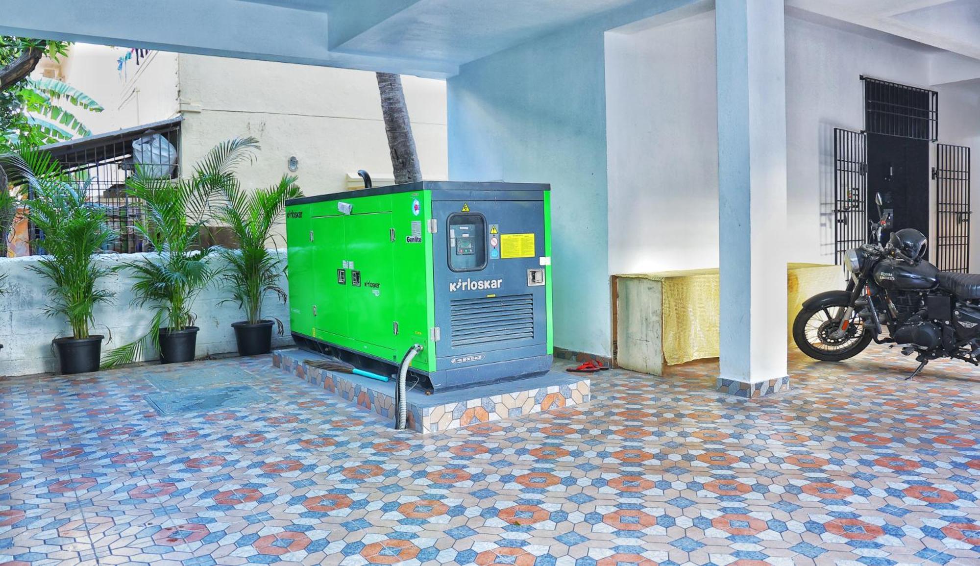Jn Residency Perungudi Bed and Breakfast Madras Buitenkant foto
